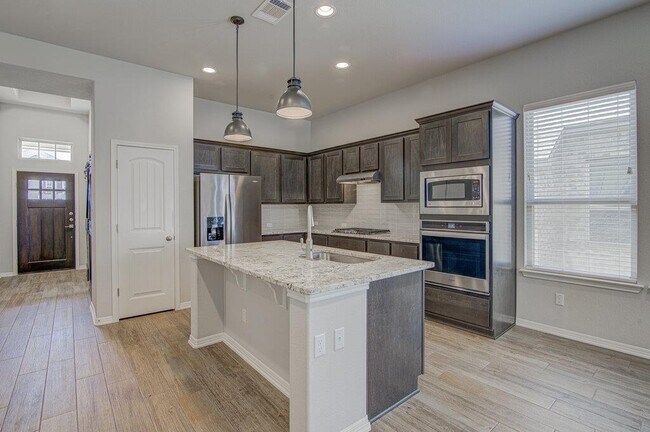 Building Photo - 20308 Crested Caracara Ln