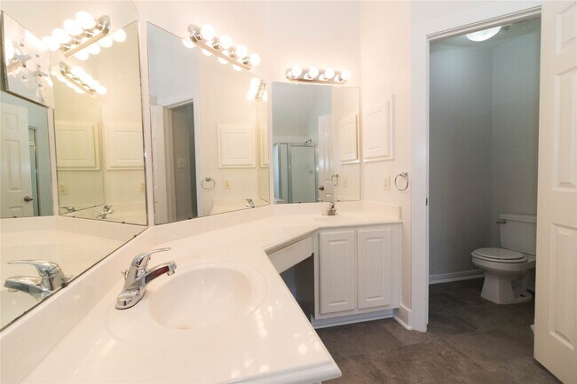 Building Photo - 1318 Ragsdale Ln