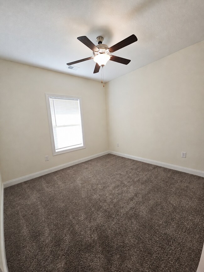 Building Photo - 949 Jackline Pl