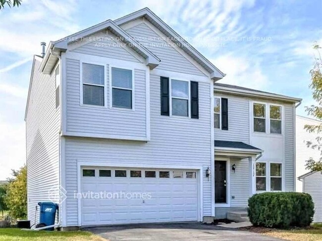 Building Photo - 1717 Stonegate Dr