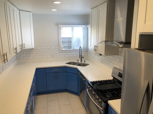 kitchen - 2900 Sanborn Ave