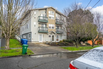 Building Photo - Ballard Market Apartments