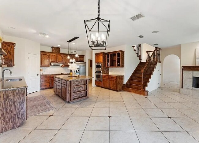 Building Photo - Beautiful 4BR / 3.5BA Home with Garage, Patio & Premium Features