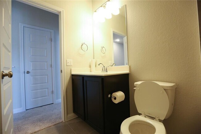 Building Photo - 8108 Ausblick Ave