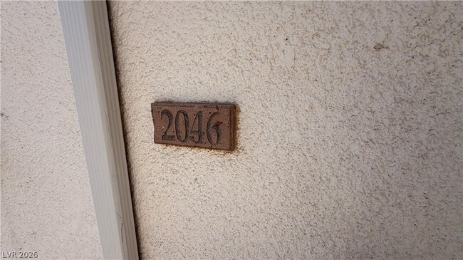 Building Photo - 5655 E Sahara Ave