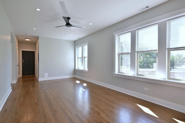 Building Photo - 225 A Washington Blvd