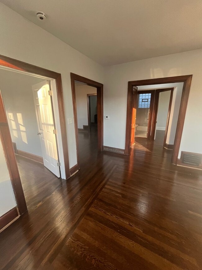 Building Photo - Beautiful Character in this Two Bedroom!