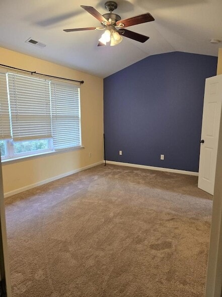 Building Photo - 120 Linden Park Ln