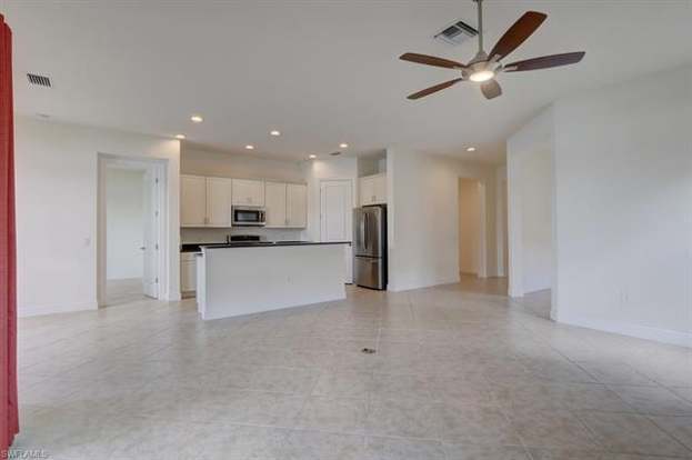 Building Photo - 12762 Fairington Way