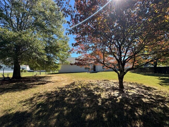 Building Photo - 1672 Walters Park Ct
