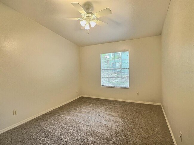 Building Photo - 243 NW 48th Blvd