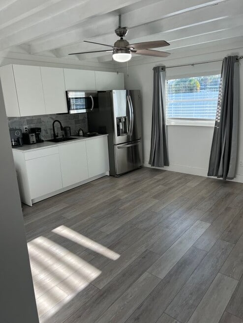 Building Photo - 2300 11th Avenue-Private Pvt