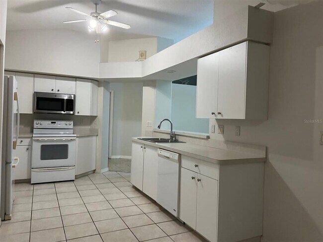 Building Photo - 1413 Watermill Cir