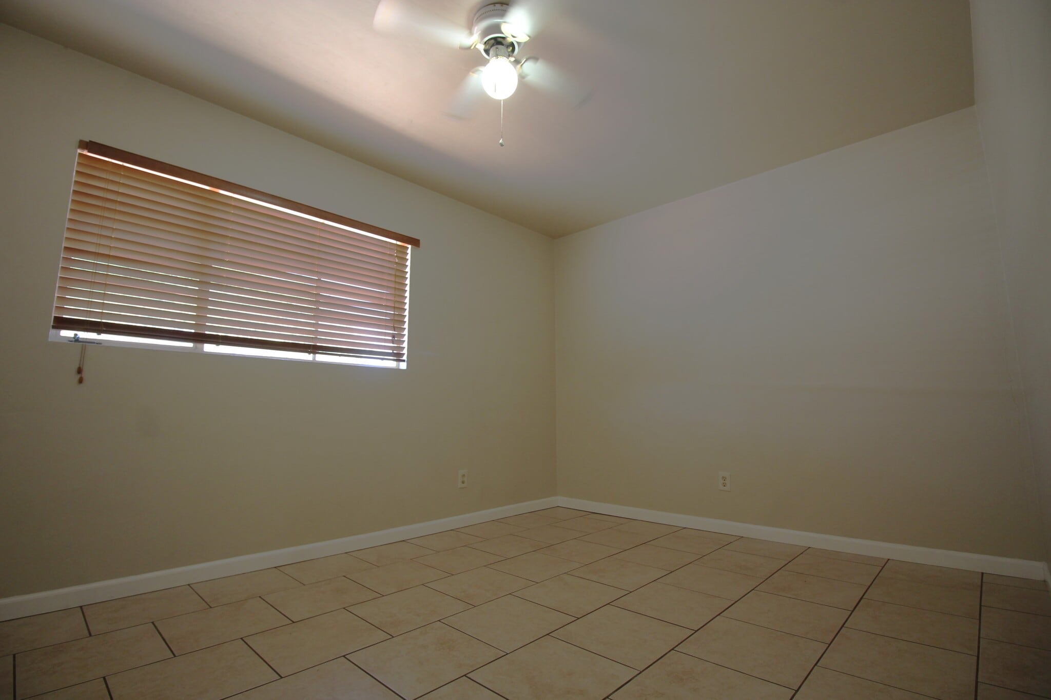 front bedroom - 1427 W 7th St