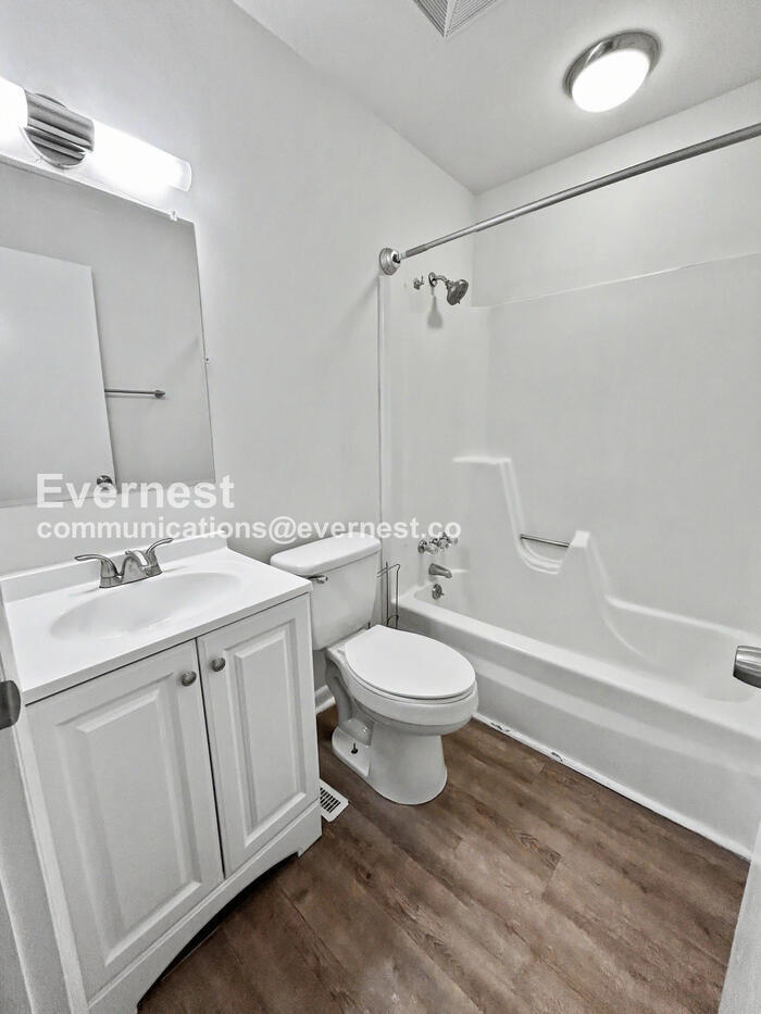 Building Photo - 2723 Reynolds Park Rd