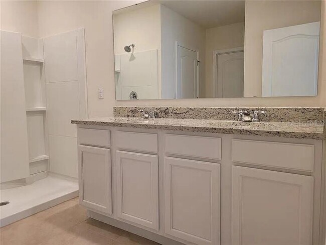 Building Photo - 5744 Sunbonnet Wy