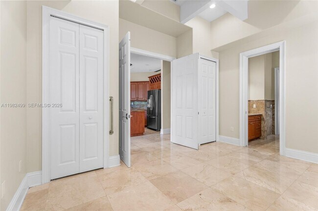 Building Photo - 2665 NW 100th Ave