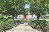 Building Photo - Cute home in Gables for rent~ 2 bed/1 bath