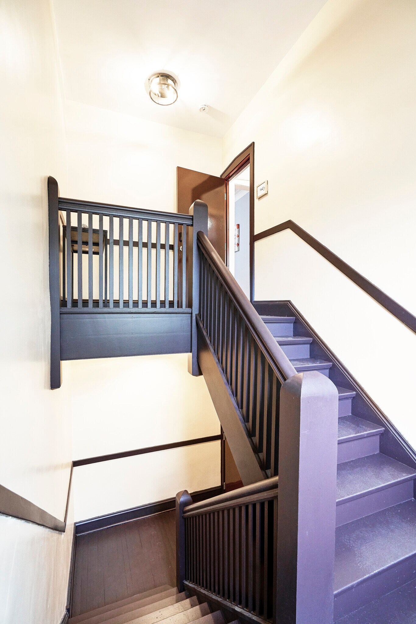 Main Entry Unit 2 View - 6923 S Merrill Ave