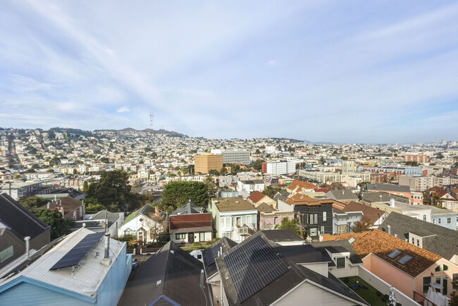 Building Photo - 26 Winfield St