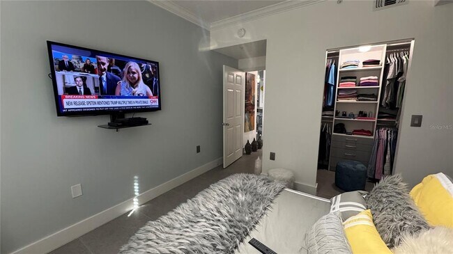 Building Photo - 5655 Bentgrass Dr