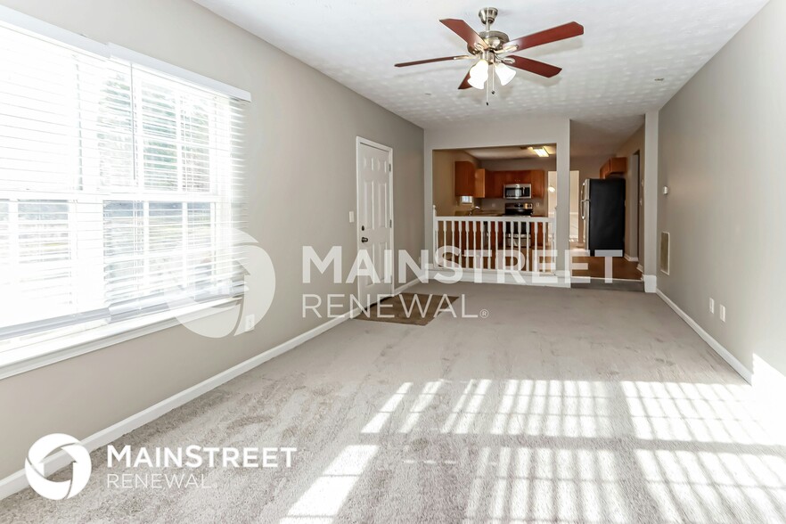 Building Photo - 290 Pleasant Hills Dr