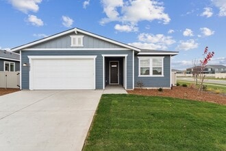 Building Photo - 7877 E Beaufort St