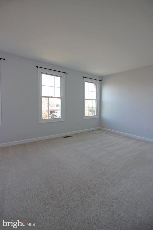 Building Photo - 13111 Willoughby Newton Dr