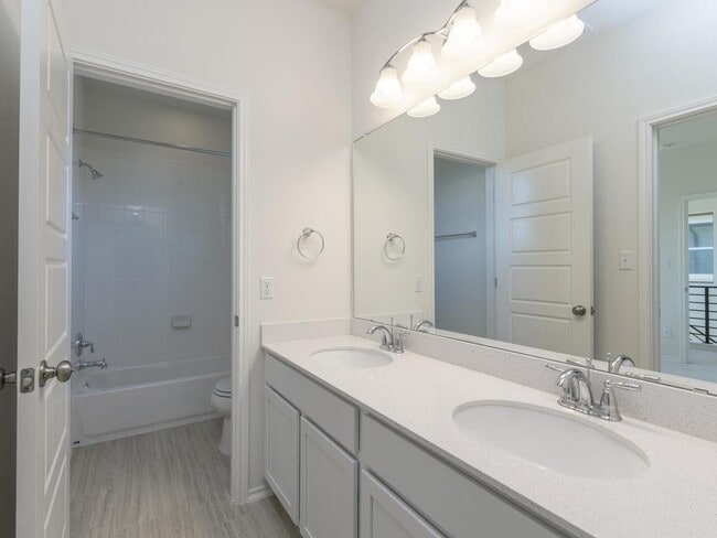 Building Photo - 13509 Feldspar Dr