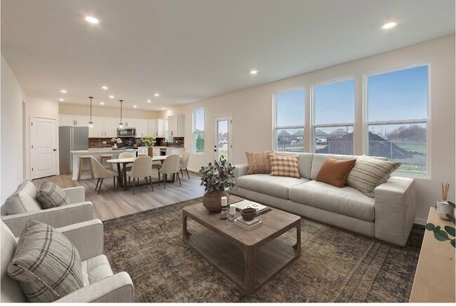 Building Photo - 2240 Bent Grass Wy