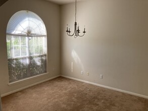 Building Photo - 702 Silver Reef Ln