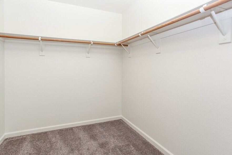 Building Photo - 8408 Warthen Meadows St