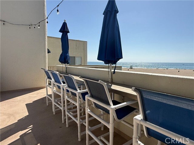 Building Photo - 711 CA-1