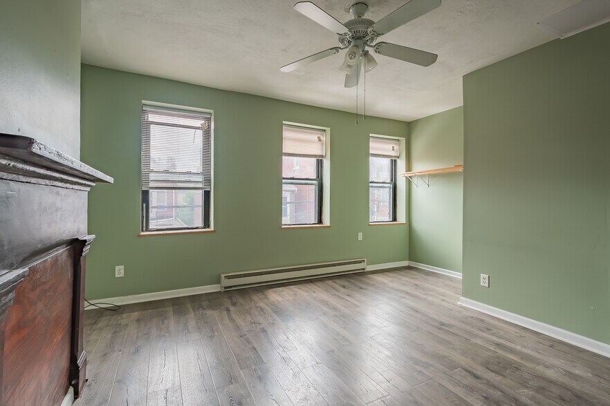 Building Photo - 86 S 15th St