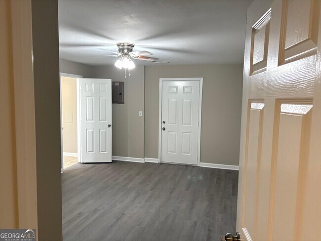 Building Photo - 2797 Northwood Ct