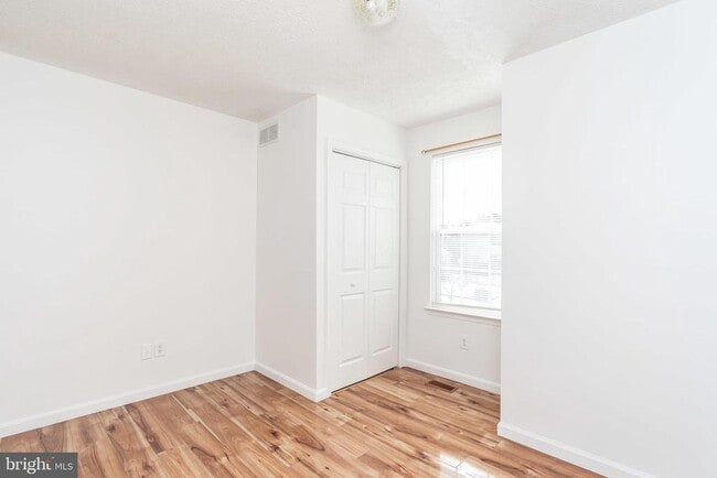 Building Photo - 1402 Spring Plow Ct