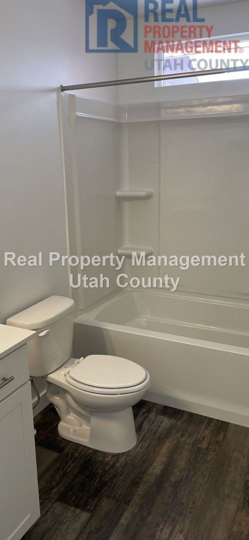 Building Photo - 487 S Fox Chase Ln