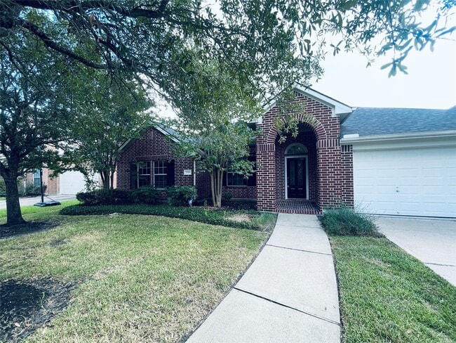 Building Photo - 23411 Desert Gold Dr