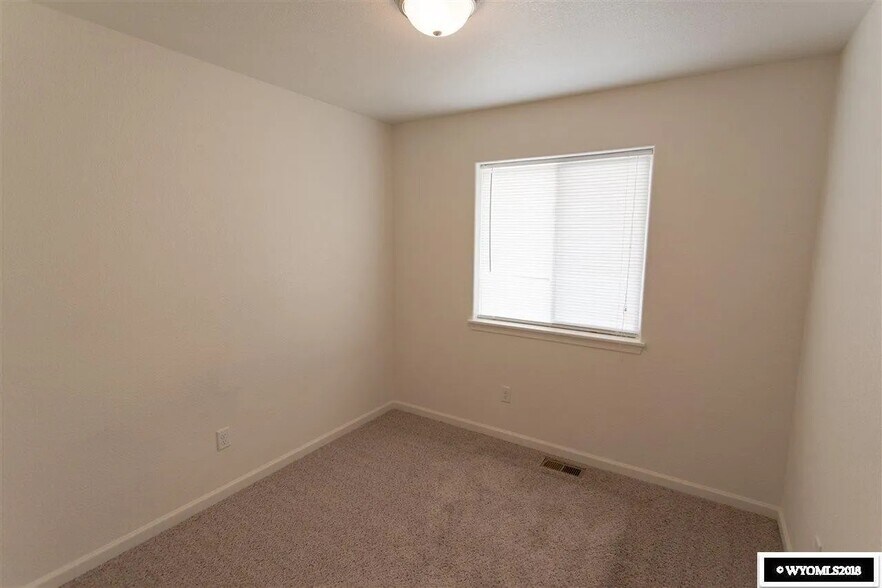 Building Photo - 881 Fulton St