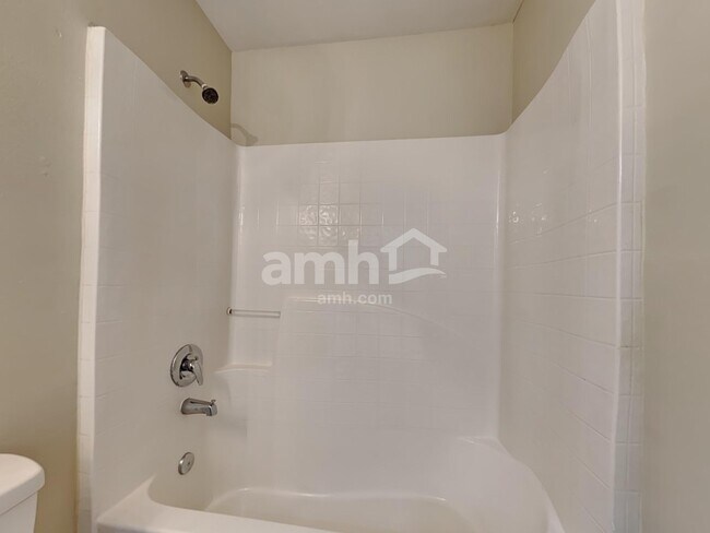 Building Photo - 1367 Oden Ct
