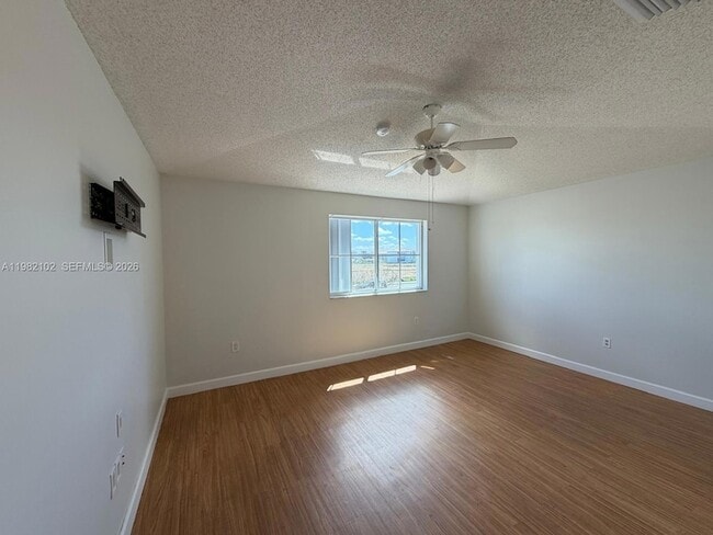 Building Photo - 16060 SW 87th Terrace