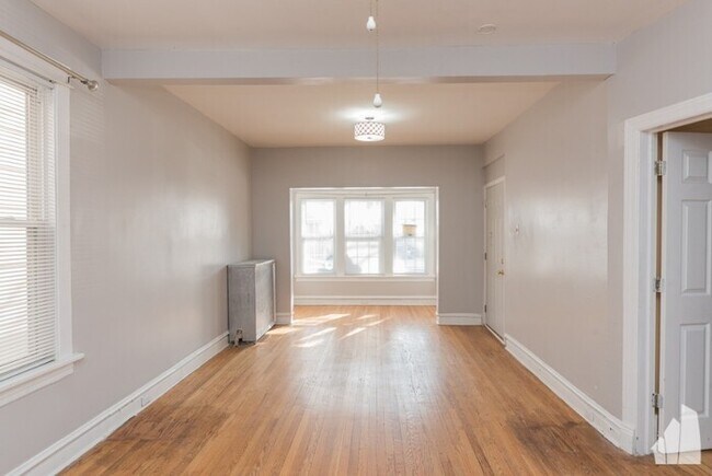 Building Photo - 4874 N Kilpatrick Ave