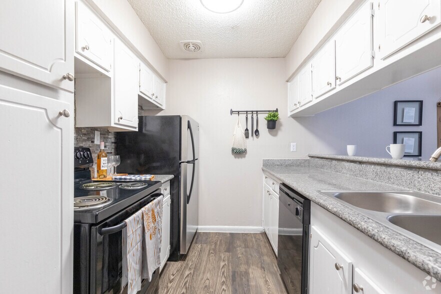 1 BR, 1 BA - Legends of Memorial