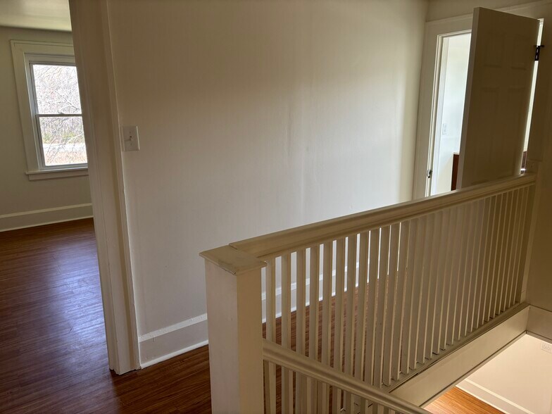 Upstairs - 9710 Chester Rd