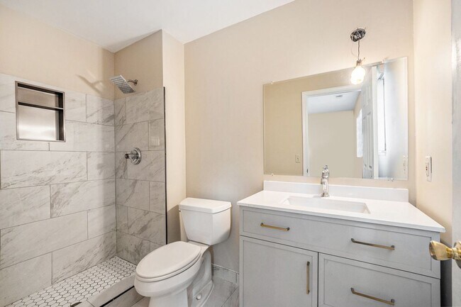 Building Photo - 30685 Hidden Pines Ln