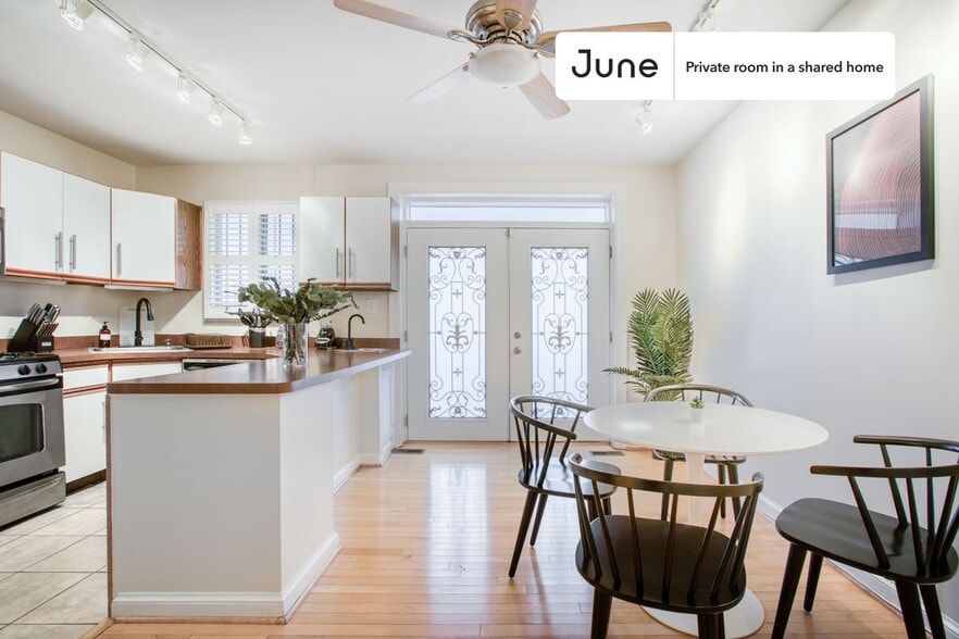 Building Photo - Room in Shared 3 bed/2 bath home in Capitol Hill