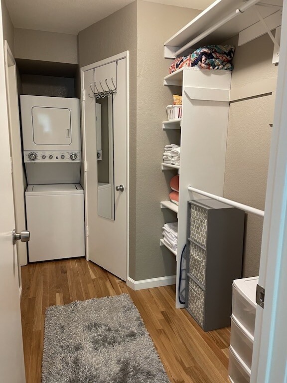 Building Photo - 2923 Tierra Verde E