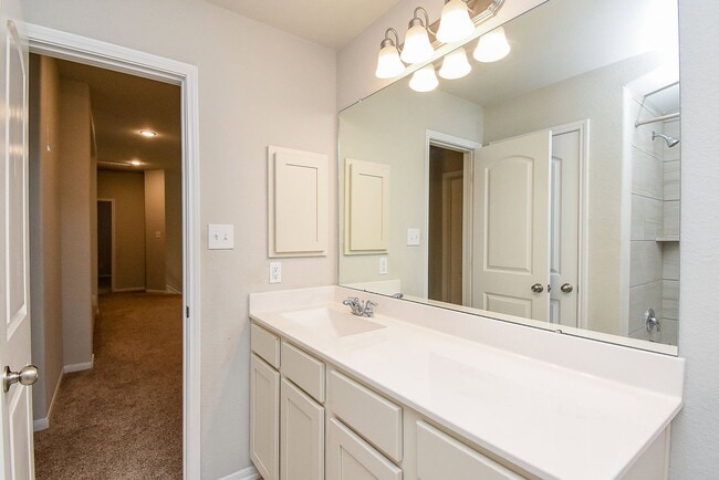 Building Photo - 4442 Buentello Dr