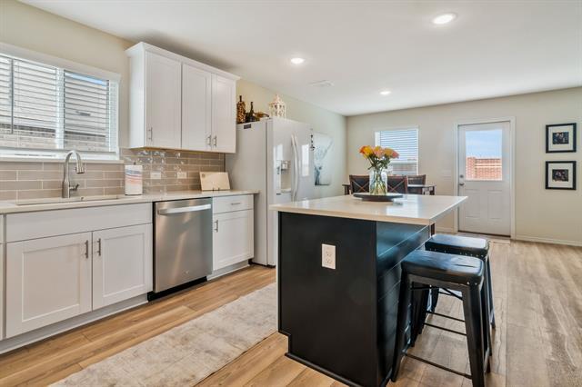 Building Photo - 1228 Viscount St