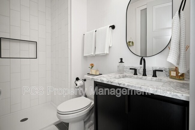 Building Photo - 3618 Graythorne Dr